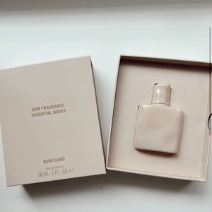 KKW Fragrance Essential Nudes Sand new full bottle